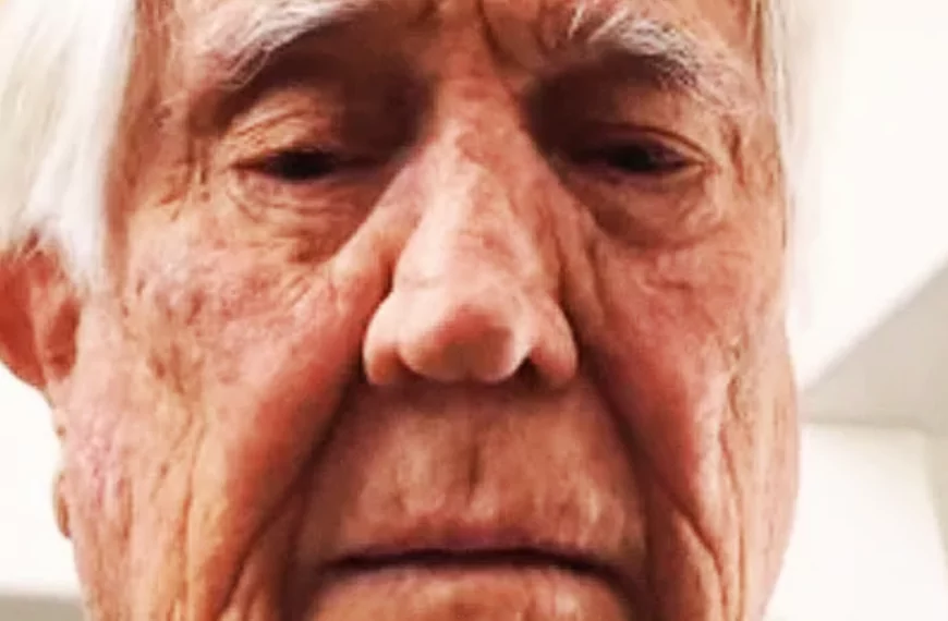 Deze legendarische acteur (84) was een damesidool in de jaren ’60 en de jongste James Bond aller tijden