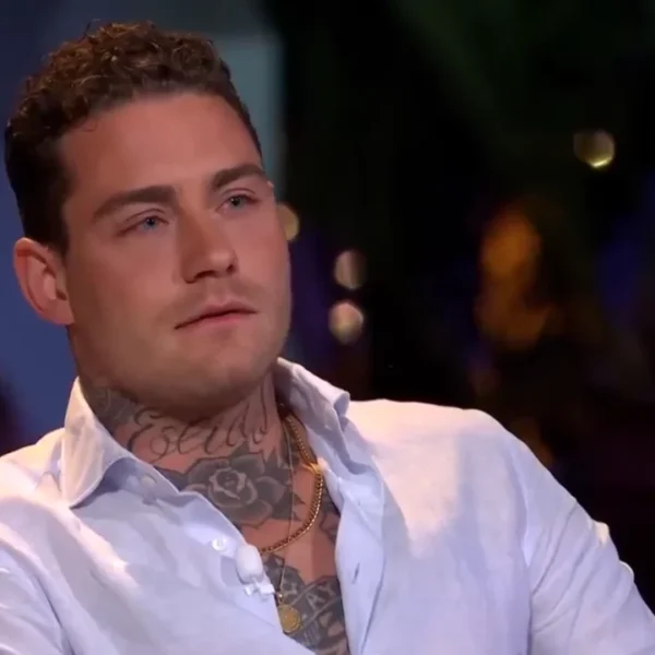 Douwe Bob laat van zich horen na overlijden zoontje