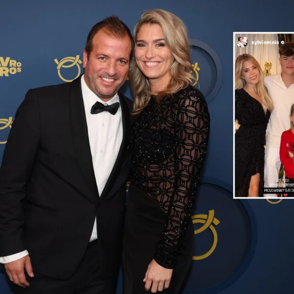 Stralende Estavana Polman en Sylvie Meis vieren kerst met Rafael van der Vaart