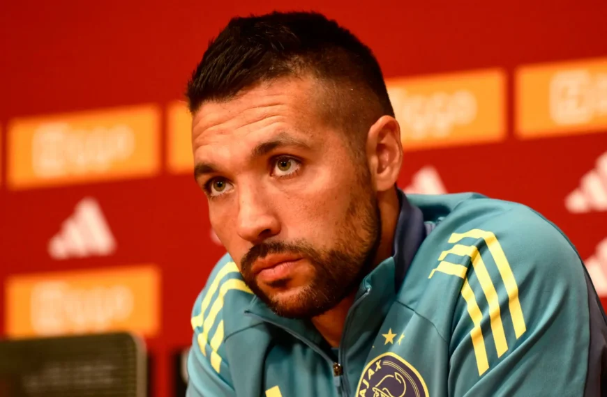 Ajax-trainer Francesco Farioli blijkt bloedmooie vrouw te hebben