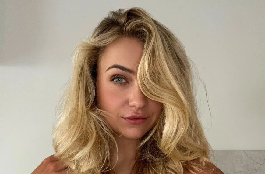 De eerste beelden: 25-jarige Joy Beune compl&eacute;&eacute;t uit de kleren voor Playb0y!