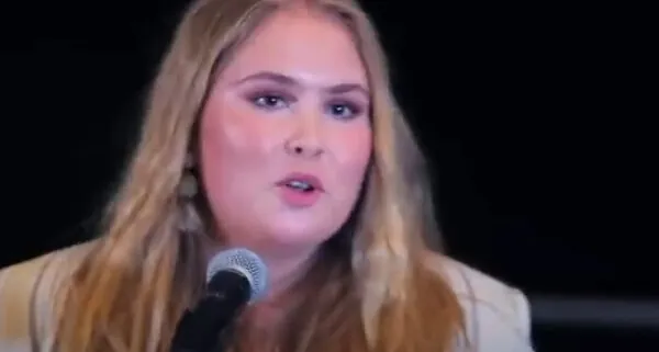 Prinses Amalia (20) gespot op vakantie met nieuwe vriend: Dit is hoe hij eruitziet