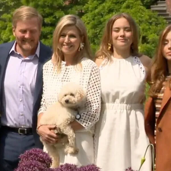 ARGENTIJNSE MEDIA DELEN PRIVÉ BIKINI-FOTO’S VAN KONINGIN MAXIMÁ: ‘SAMEN MET HAAR DOCHTERS!’