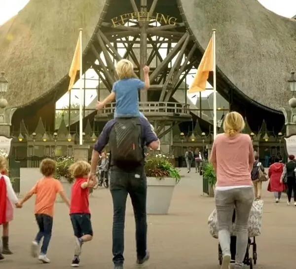 De Efteling gooit de prijzen opnieuw FLINK omhoog