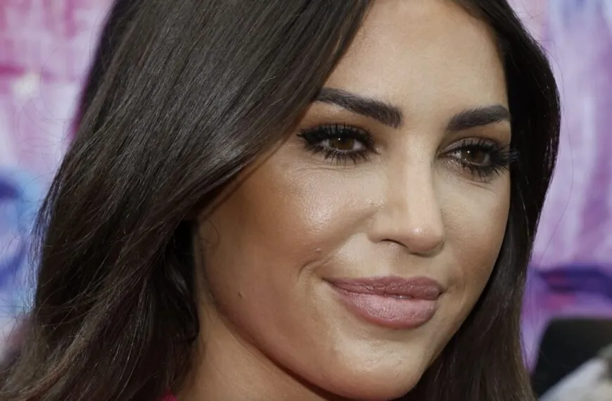 Yolanthe Cabau is verlamd geraakt en op de intensive care terecht gekomen na een heftig ongeluk