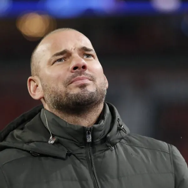 Volgers in tranen door afscheidsbericht Wesley Sneijder: “Papa…”💔