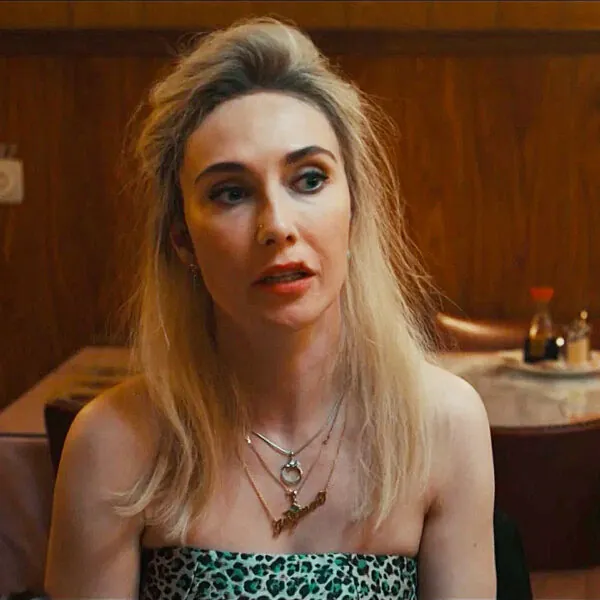 Klimaatactivist Carice van Houten op heterdaad betrapt: ‘Carice loopt hier de deur plat!’