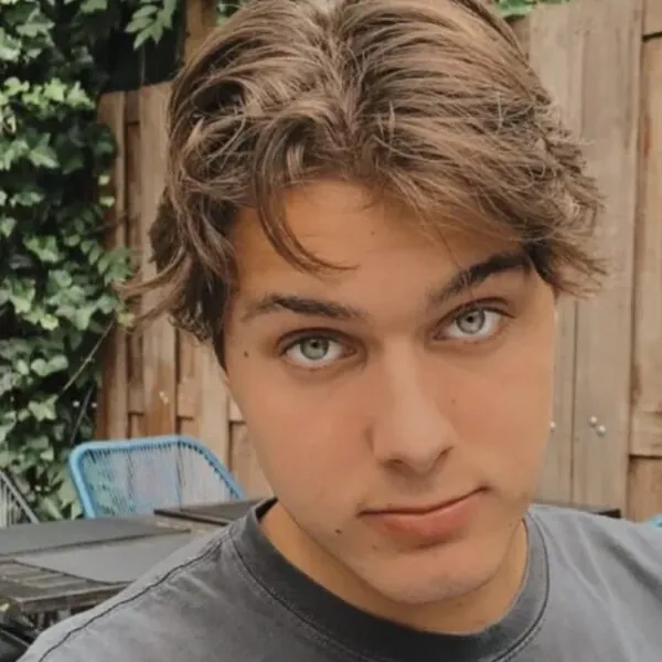 Zoon Frans Bauer heeft een nieuwe vriendin en haar kennen we allemaal