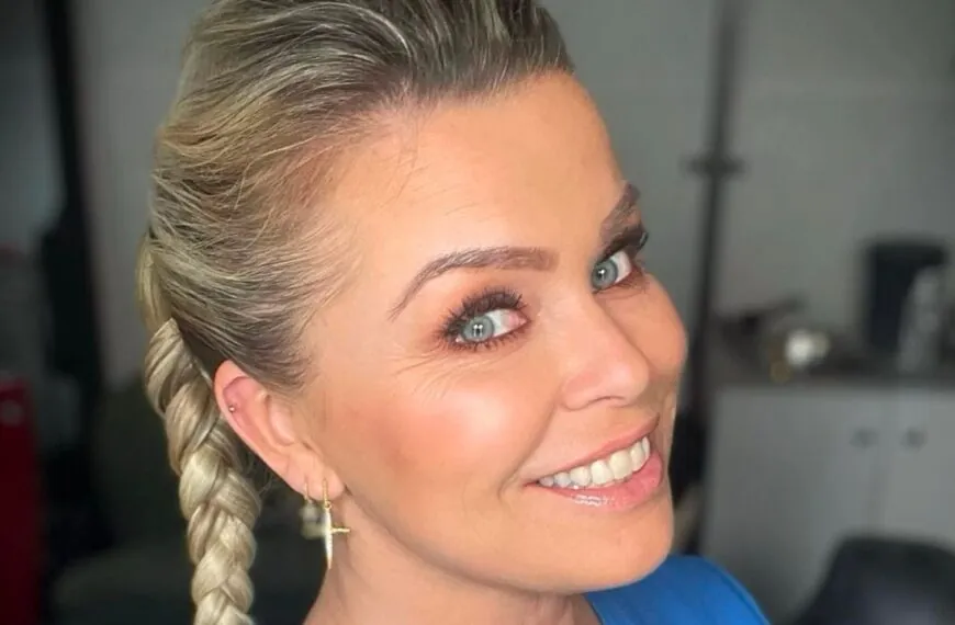 Oeps: Bridget Maasland laat per ongeluk iets teveel zien