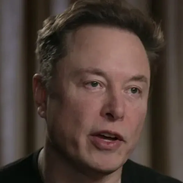 Elon Musk deelt heftig nieuws over terugtrekking VS uit NAVO