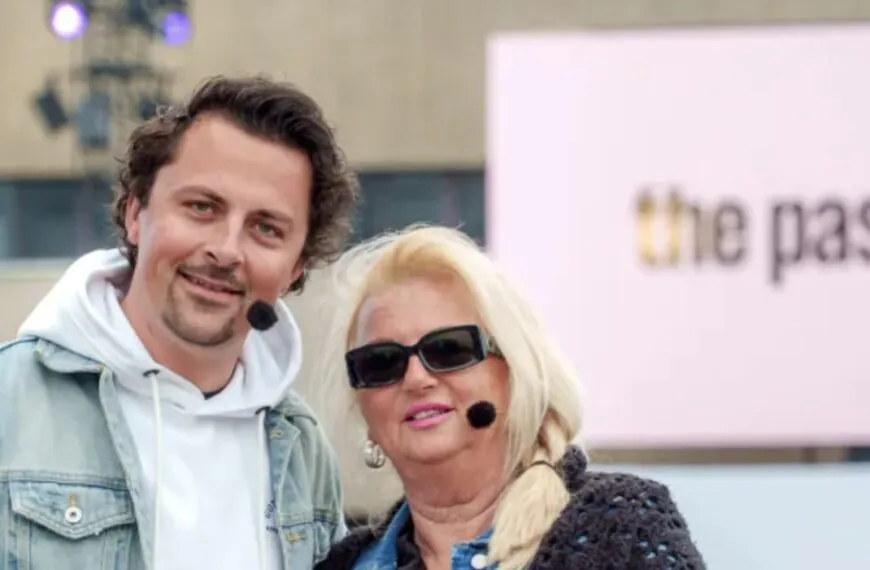 Ophef in The Passion door Mike en Monique: ‘Ik ben bij je’ krijgt plots een andere betekenis