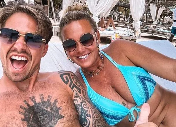 André Hazes en Monique houden iedereen voor de gek en zijn getrouwd