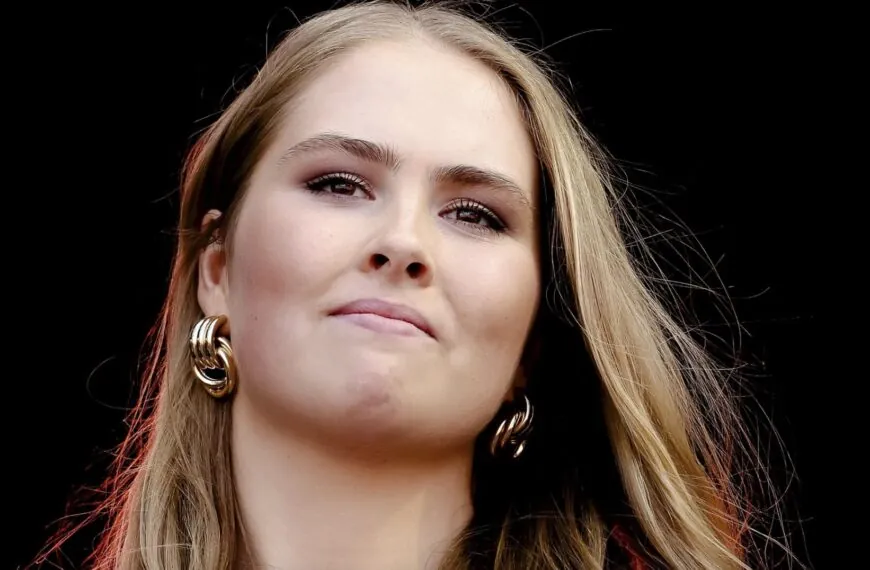 Grote kritiek op prinses Amalia tijdens herdenking op de Dam