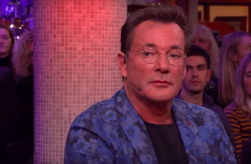 Gerard Joling toont nieuw gezicht voor het eerst in het openbaar, mensen schrikken zich wezenloos
