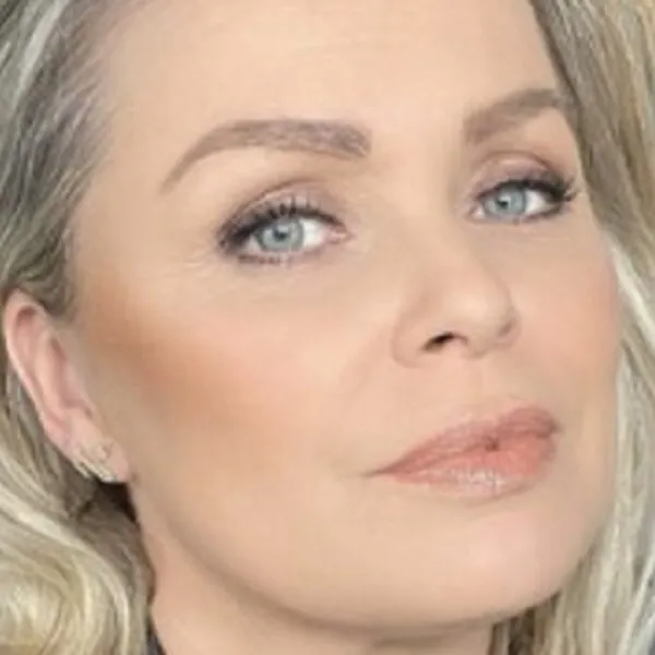 ‘Bridget Maasland deelde stiekem het bed met deze 19-jarige zanger’