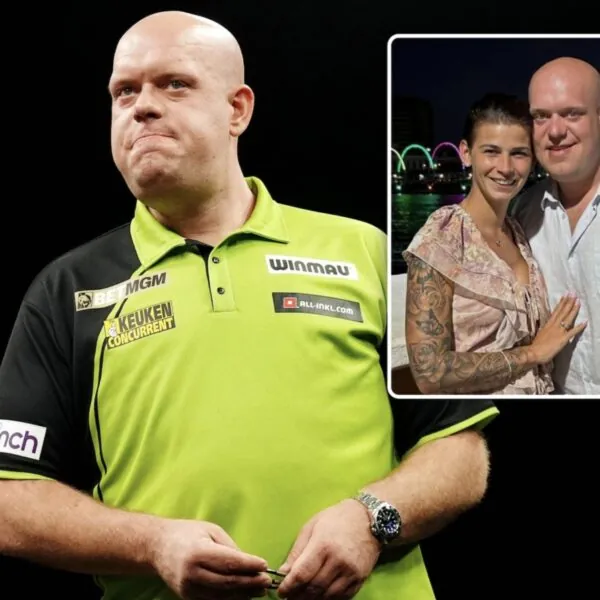 Daphne, de vrouw van Michael van Gerwen, woont nu samen met de man van wie ze al anderhalve maand zwanger is. Dit blijkt ook nog eens een vriend van Michael en is óók getrouwd