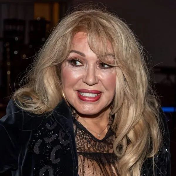 Patricia Paay deelt openhartig herstelverhaal na val: “Elke dag een stapje vooruit”