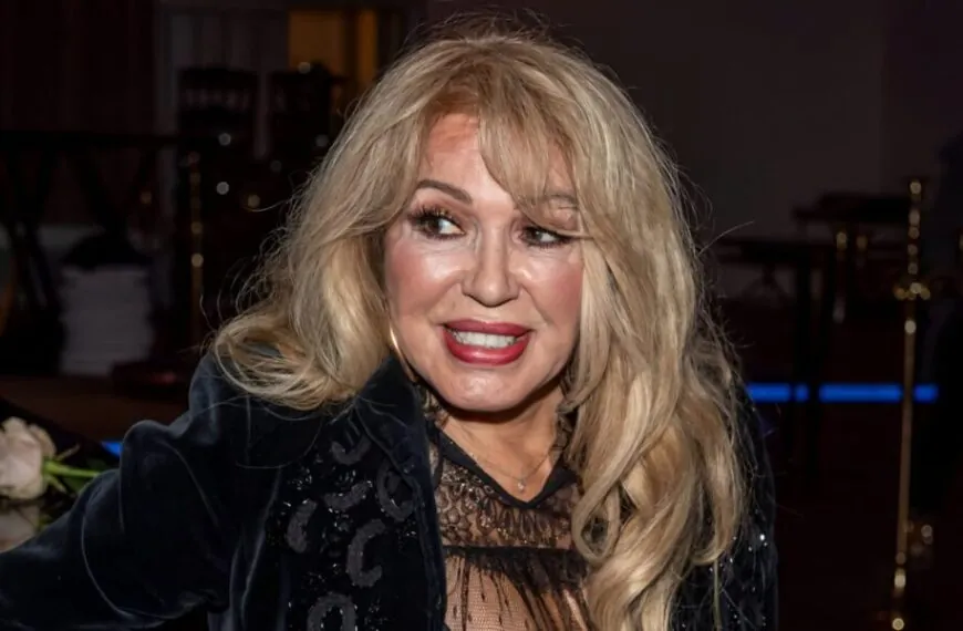 Patricia Paay deelt openhartig herstelverhaal na val: “Elke dag een stapje vooruit”