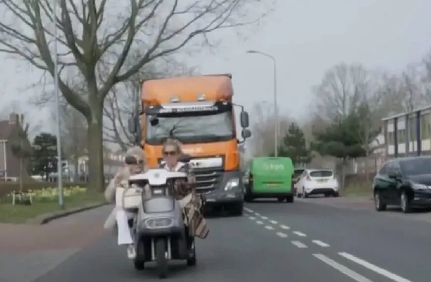 Steenrijk, Straatarm-kijkers gaan los: ”Dit meen je niet”