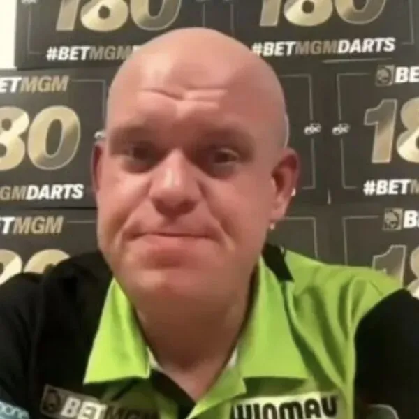 Michael van Gerwen ontzettend vermagerd na scheiding, is niet meer te herkennen