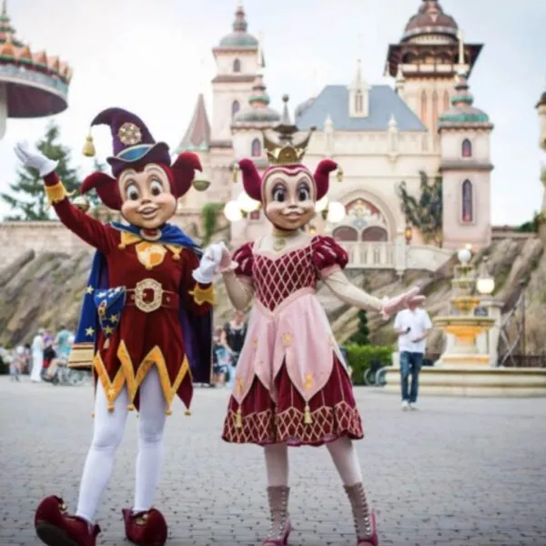 Tijdens deze hitte: Dit absurde bedrag moet je in de Efteling aftikken voor een flesje water