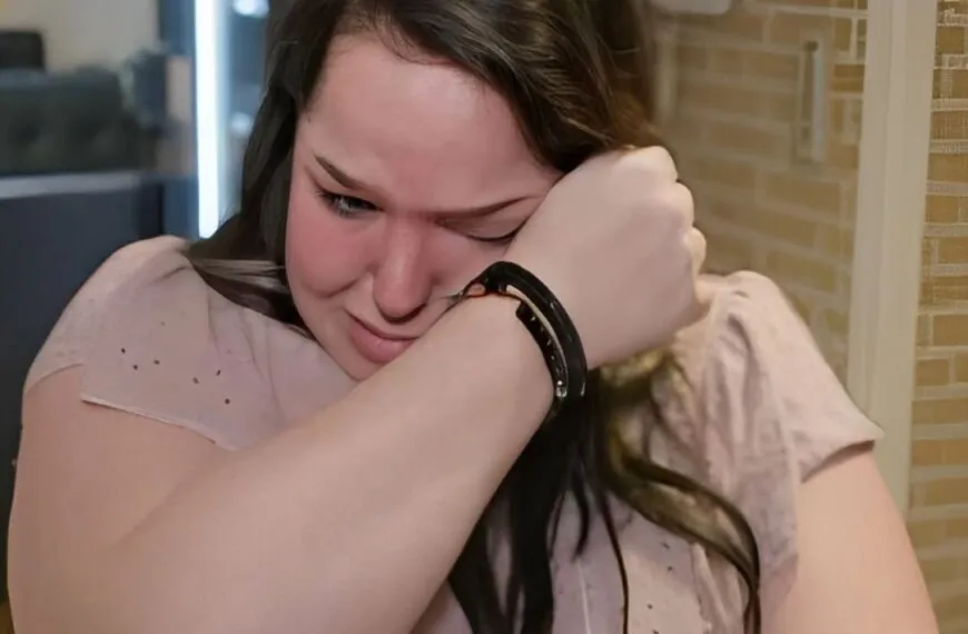 Urk!-Mathilde deelt emotionele boodschap: “Wou dat ik alles terug kon draaien”