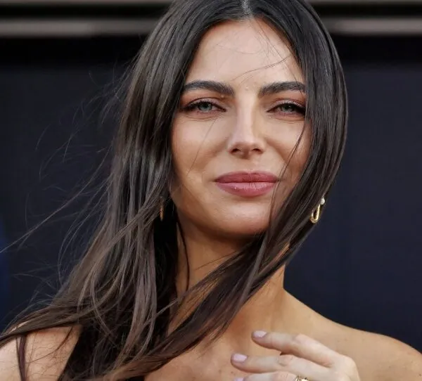 Kelly Piquet deelt nieuwe foto’s van Lily, volgers zeggen allemaal hetzelfde