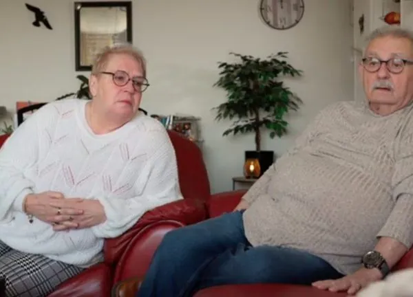 Arm gezin uit Steenrijk, Straatarm veroorzaakt grote ophef. &acute;Kijkers in shock over AOW-bedrag&acute;