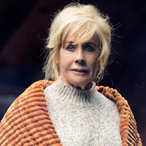 Zangeres en actrice Joke Bruijs (73) plotseling overleden