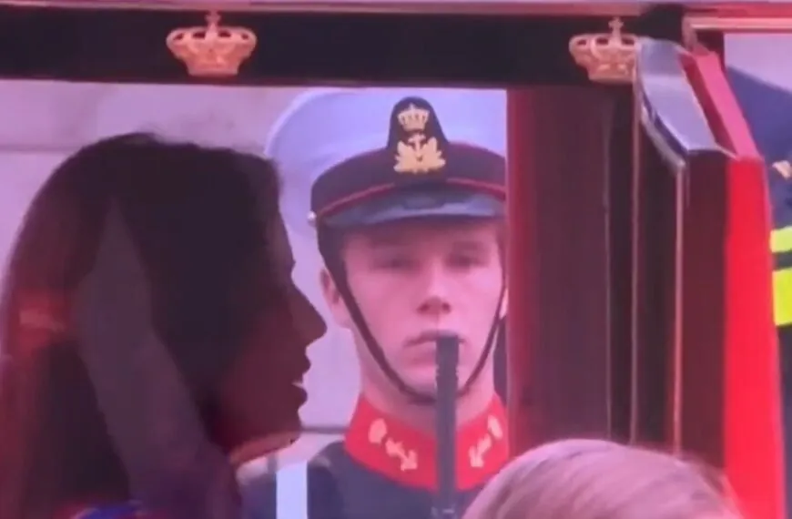 Liplezer ziet wat Prinses Alexia zegt na afloop van Prinsjesdag: &lsquo;Haha, die is er h&eacute;-le-maal klaar mee!&rsquo;