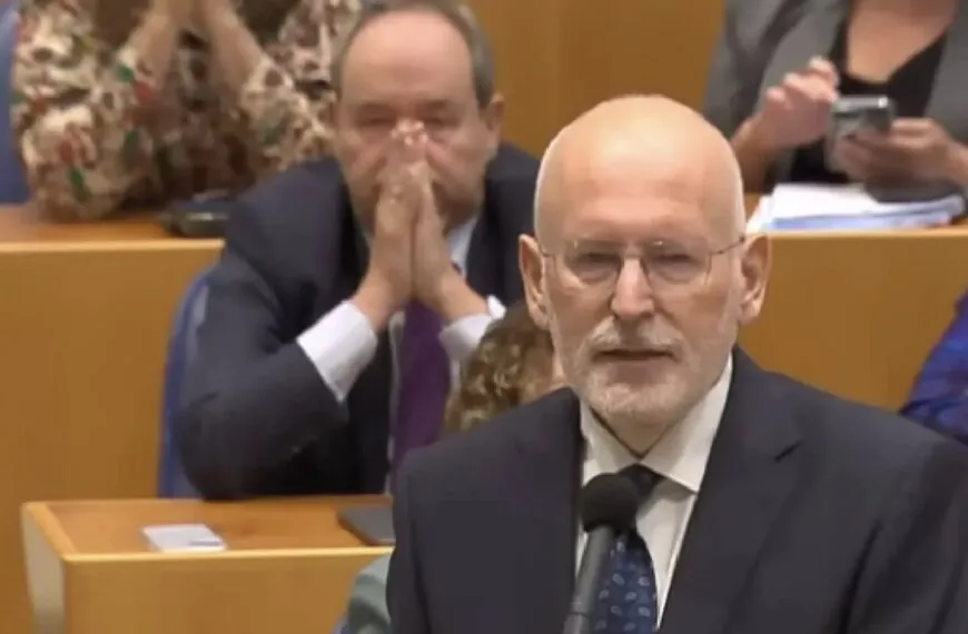 Dramatisch nieuws voor Frans Timmermans en zijn partij