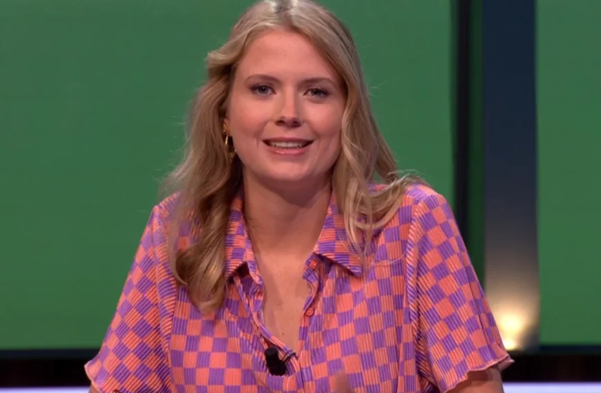 FOTO: Noa Vahle verrast fans met gewaagde vakantiekiekjes in badpak