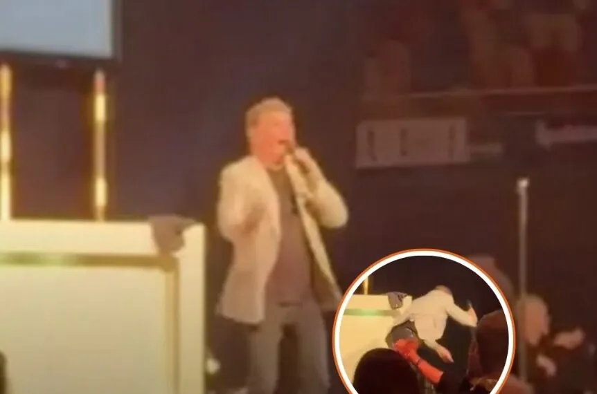 Wolter Kroes let niet op en valt keihard van het podium