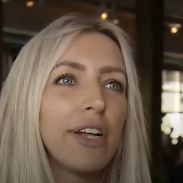 Denise zwijgt niet meer en vertelt eindelijk de echte reden waarom relatie met Mike is stukgelopen