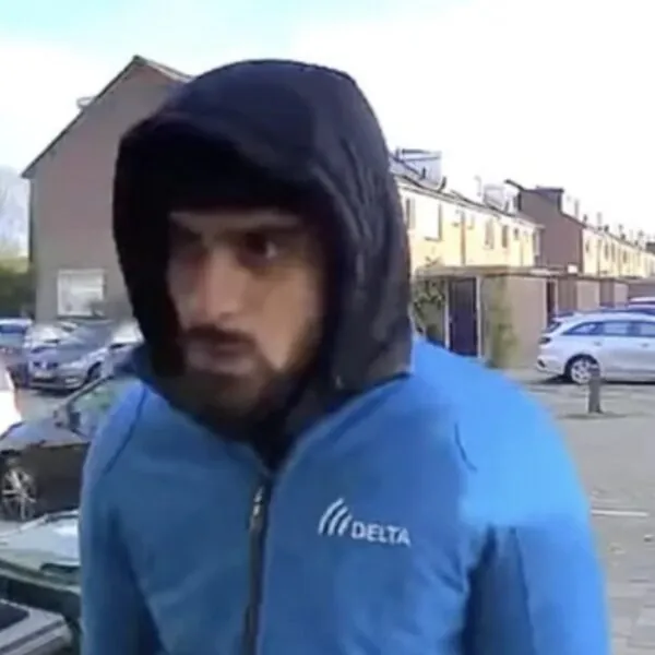 Delta-verkoper zorgt opnieuw voor ophef: Shock om wat hij aan de deur tegen meisje (13) zegt