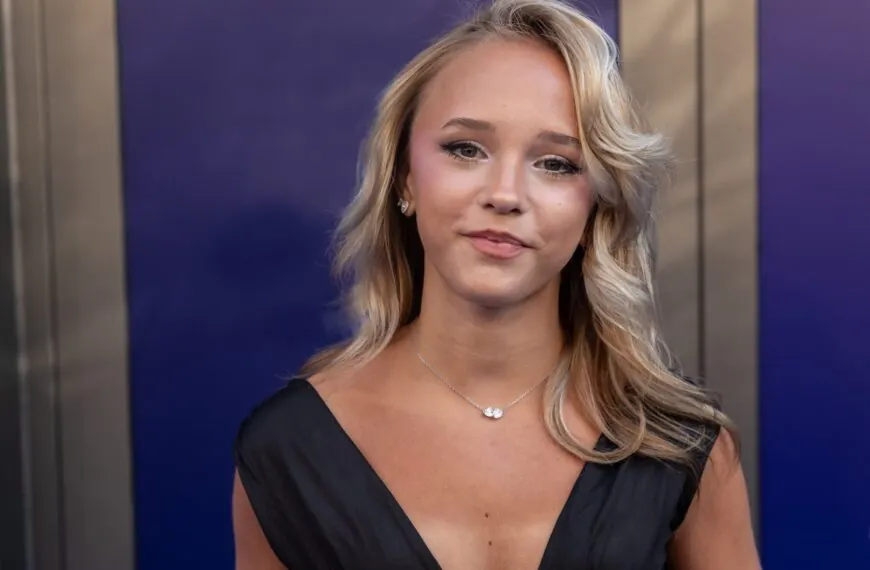 Emma Kok vertelt eindelijk de echte reden van relatiebreuk met zoon Frans Bauer