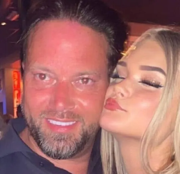 Hier kun je de vader van Mercedes uit De Bondgenoten van kennen!