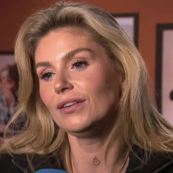 Grote zorgen om zoontje Roxeanne Hazes