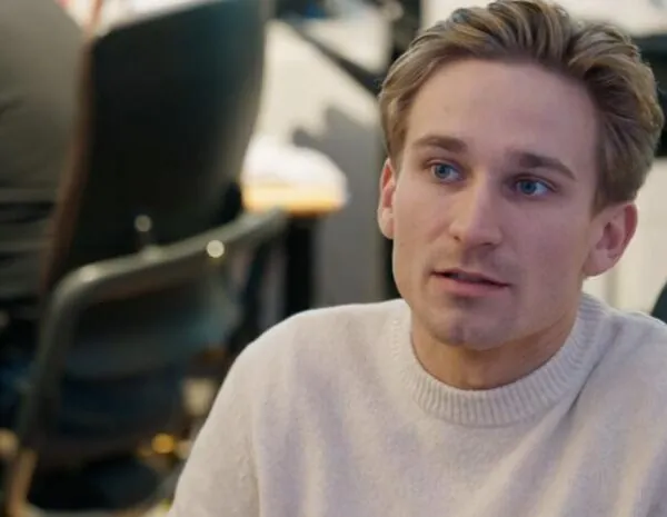 Schokkende wending rond Camiel Kesbeke: geruchten over geaardheid zorgen voor opschudding &ndash; huwelijk met Donna plots uitgesteld