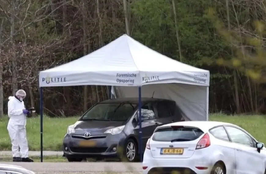 Twee medewerksters ABN AMRO levenloos gevonden