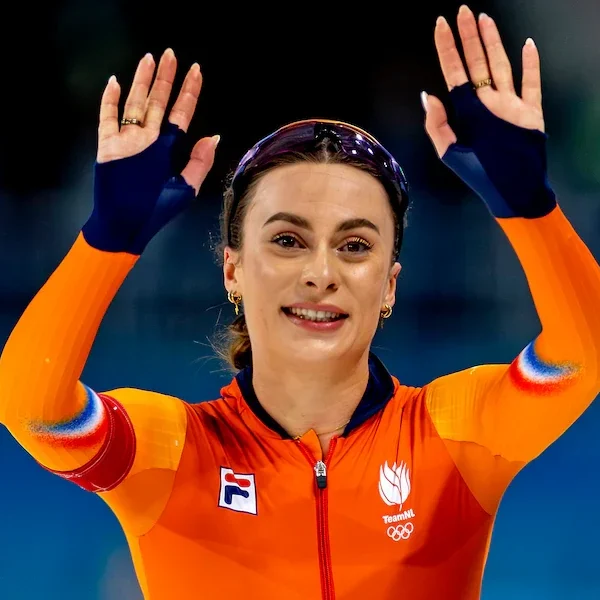 OEPS: Deze zomerse foto&rsquo;s van Olympische kampioene Femke Kok gaan plots viral