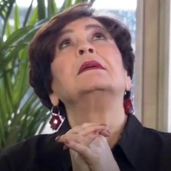Medium Liesbeth van Dijk doet bizarre voorspelling over hoe het afloopt in Iran