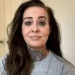 Wendy van Hout krijgt harde klap in zangcarri&egrave;re en is er kapot van