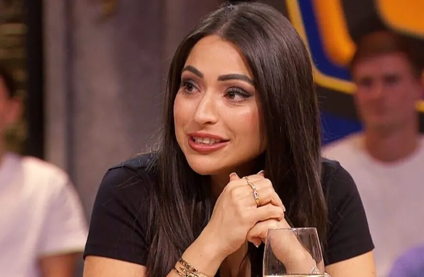 Lale Gül en Jan Smit op heterdaad betrapt: ‘Hier gaat zijn paling van roken!’