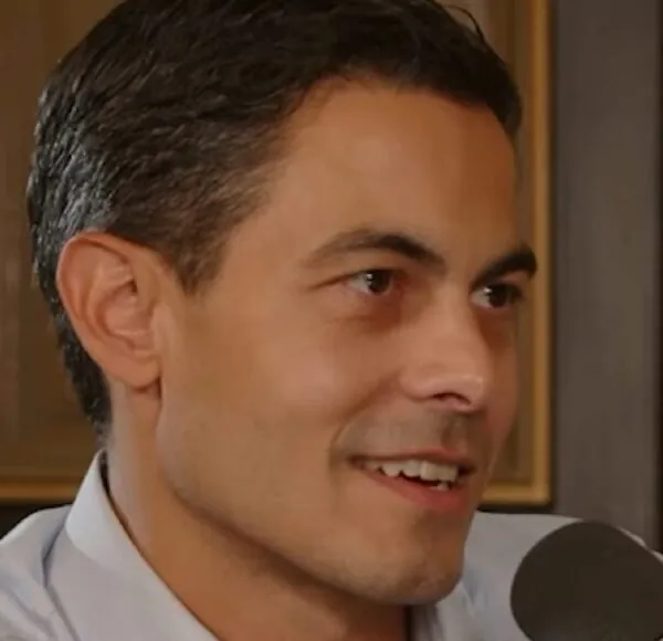 De benzineprijs kan stijgen naar 3,50 euro of hoger, Rob Jetten ziet geen reden om in te grijpen