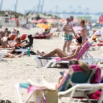 Aangepast weerbericht: Tropische hitte zaterdag wordt nog erger dan gedacht